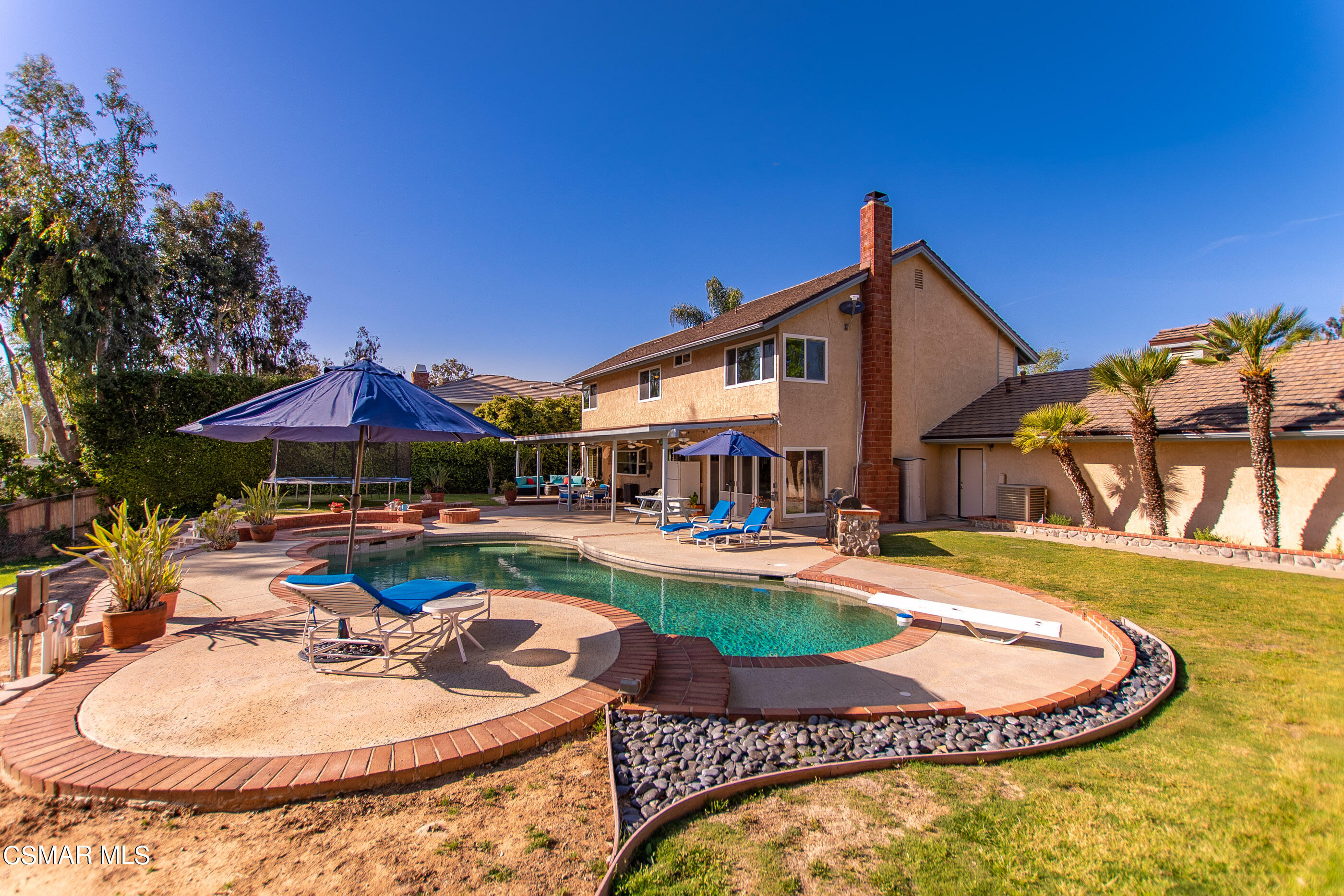 385 Longbranch Road Simi Valley, CA 93065 - Photo 38 of 77 385 Longbranch Rd Simi Valley 2-49