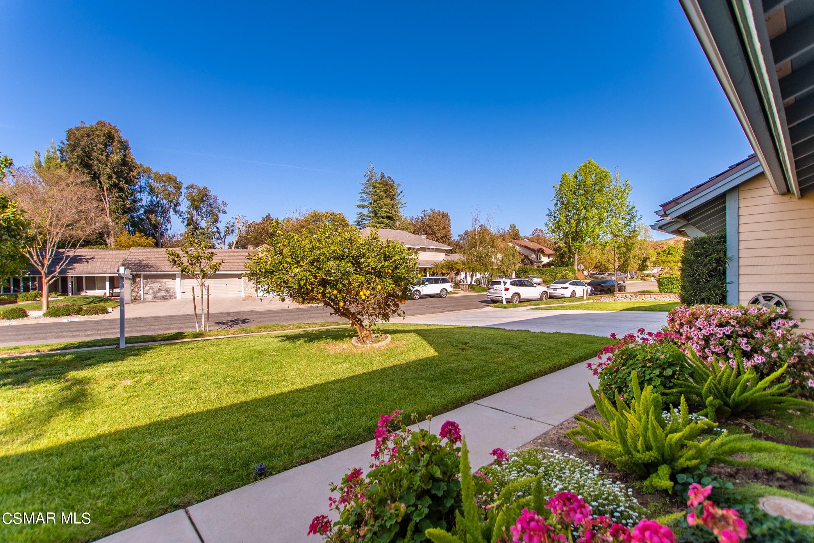 385 Longbranch Road Simi Valley, CA 93065 - Photo 5 of 77 385 Longbranch Rd Simi Valley 2-7