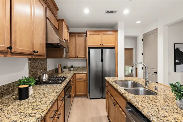 $998,000 | 40203 Antigua Rose Terrace, Fremont, CA 94538