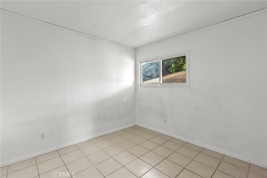 3058 Flanders Road Riverside, CA 92507 - Photo 34 of 50