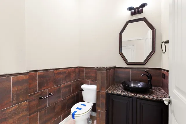 $675,000 | 224 Tavish Trail, Austin, TX 78738