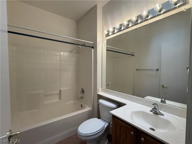 $1,875 | 2120 Desert Woods Drive, Henderson, NV 89012