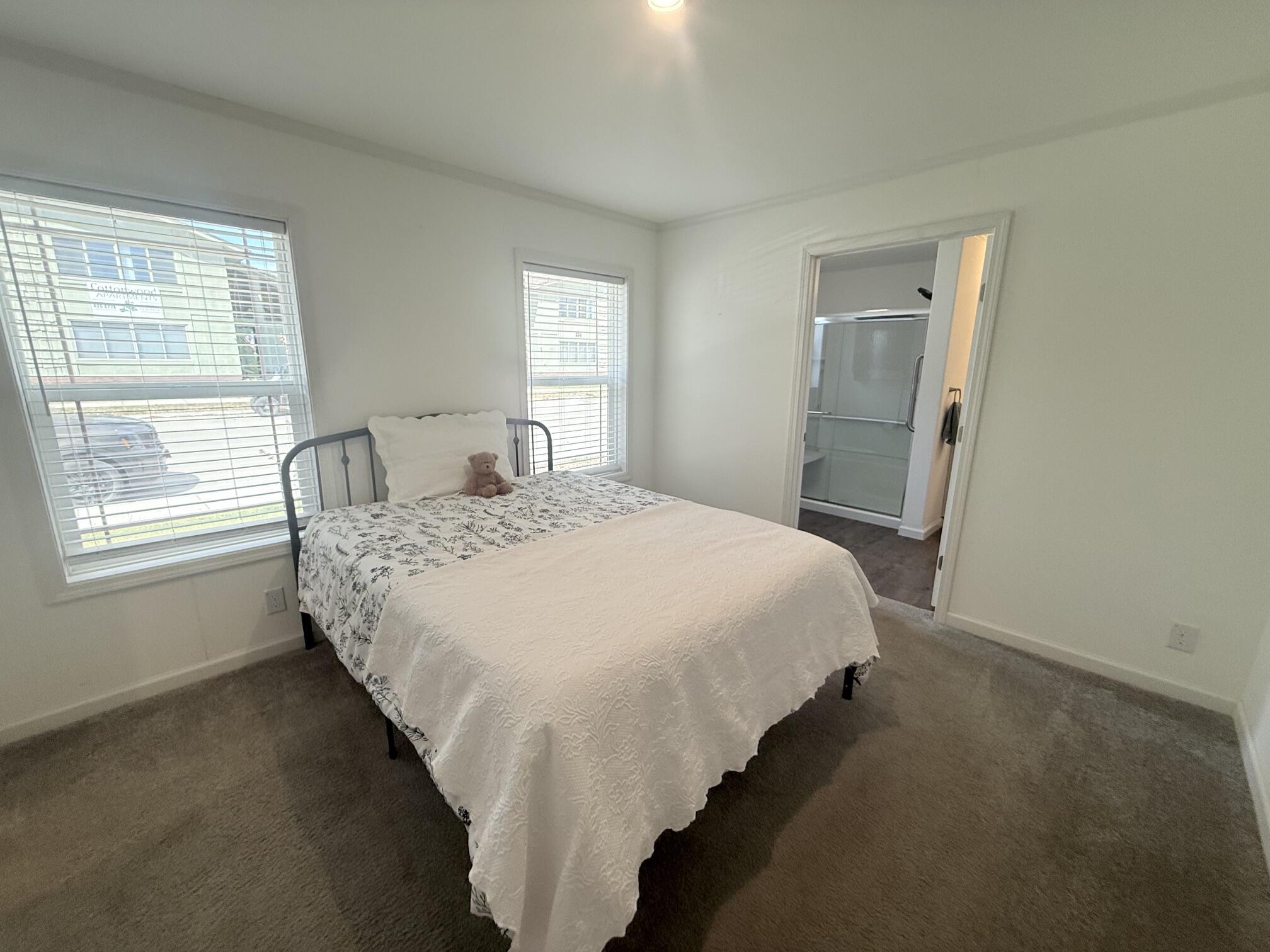 304 F Street Buffalo, WY 82834 - Photo 11 of 19 IMG_2360