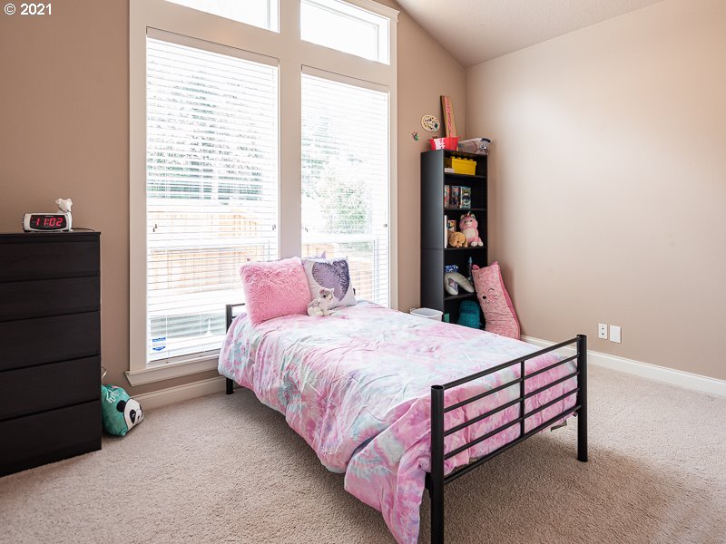 54820 Southwest Patton Avenue Gaston, OR 97119 - Photo 15 of 32