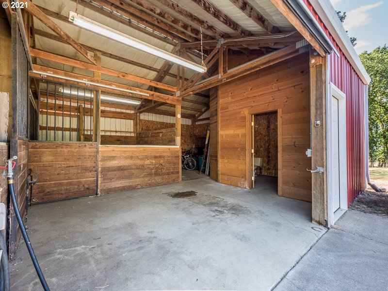 54820 Southwest Patton Avenue Gaston, OR 97119 - Photo 29 of 32