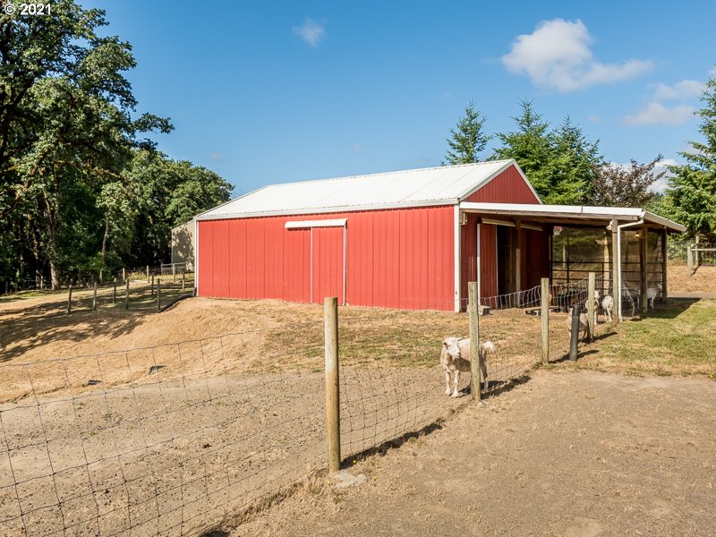 54820 Southwest Patton Avenue Gaston, OR 97119 - Photo 30 of 32