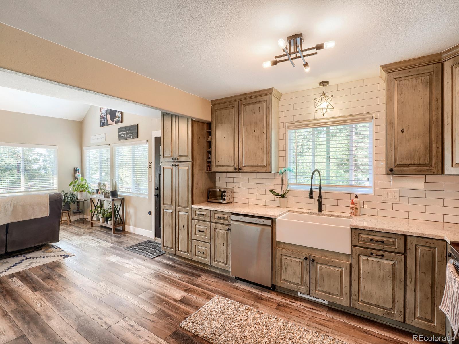 31289 Florence Road Conifer, CO 80433 - Photo 12 of 47