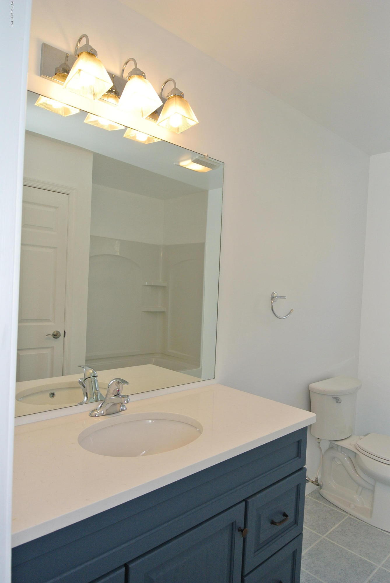 257 Upper Ridge Drive Effort, PA 18330 - Photo 43 of 63 MAIN BATHROOM