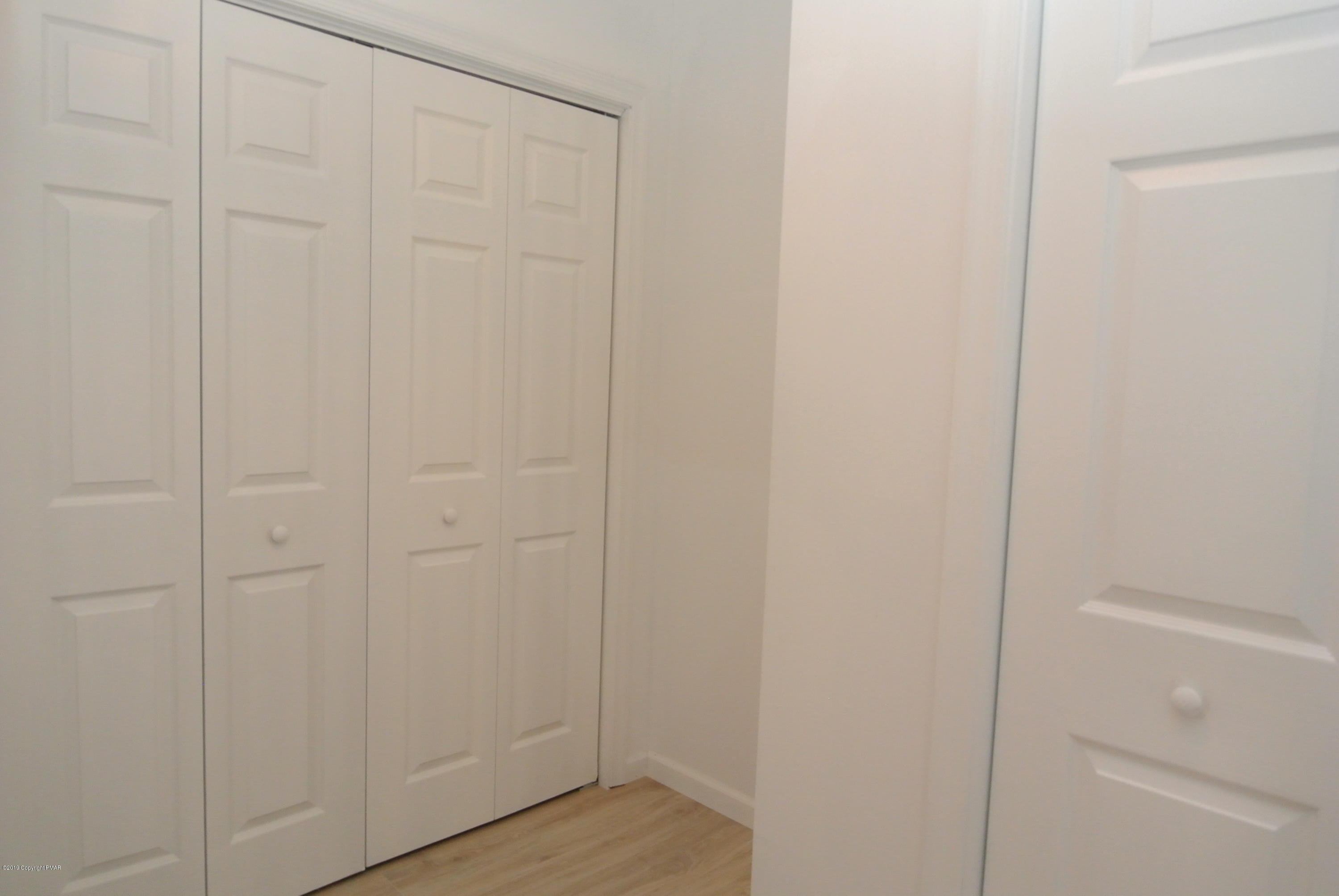 257 Upper Ridge Drive Effort, PA 18330 - Photo 49 of 63 MUD ROOM