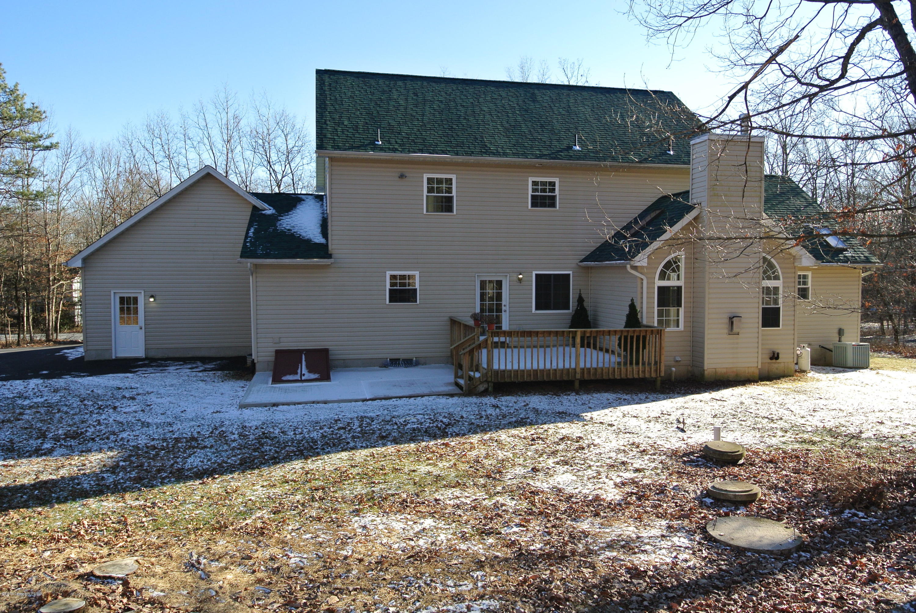 257 Upper Ridge Drive Effort, PA 18330 - Photo 54 of 63 BACK
