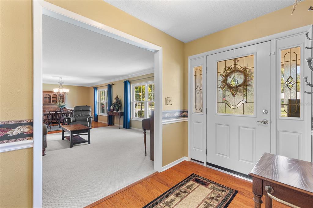 4312 Yorketowne Road Orlando, FL 32812 - Photo 2 of 38 Gallery Image 2