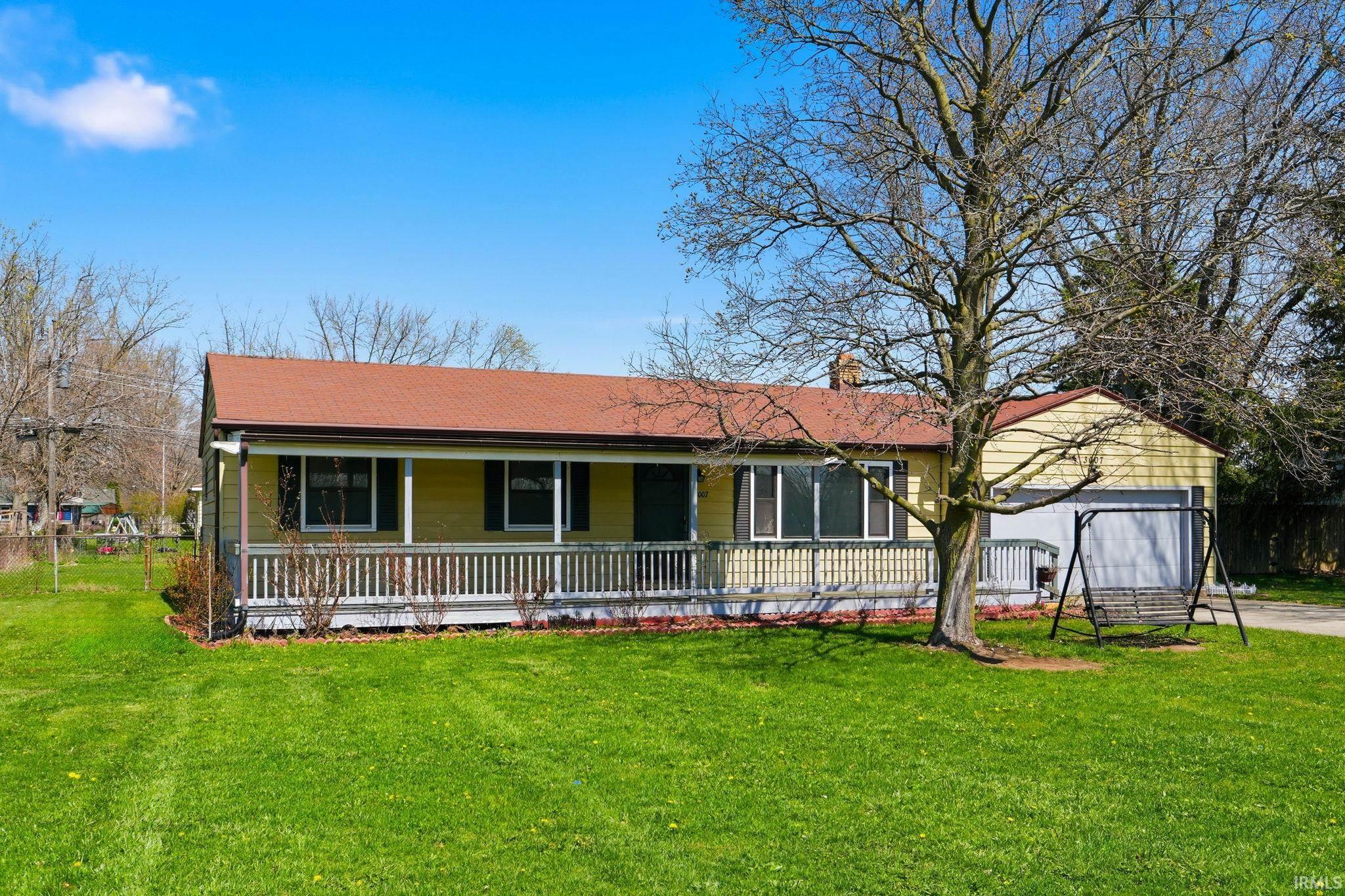 3007 East Tillman Road Fort Wayne, IN 46816 - Photo 2 of 23 Gallery Image 2