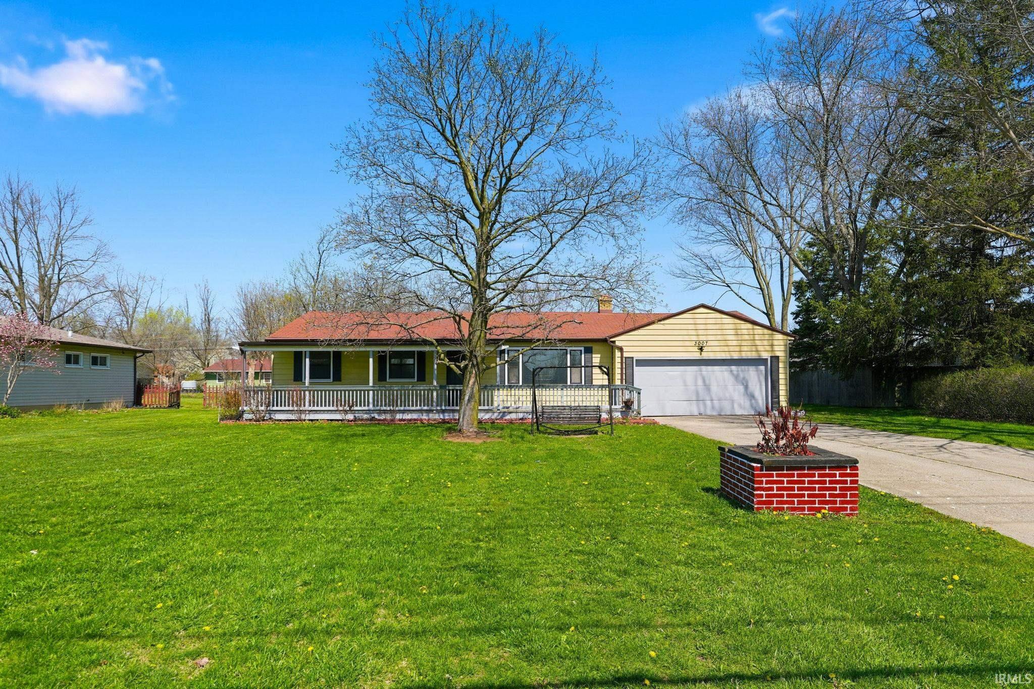 3007 East Tillman Road Fort Wayne, IN 46816 - Photo 3 of 23 Gallery Image 3