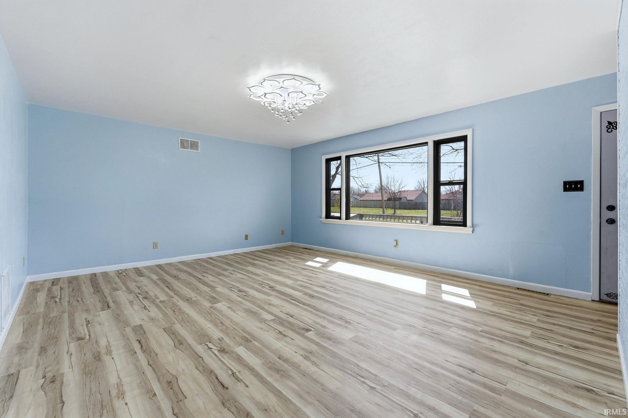 3007 East Tillman Road Fort Wayne, IN 46816 - Photo 5 of 23 Gallery Image 5