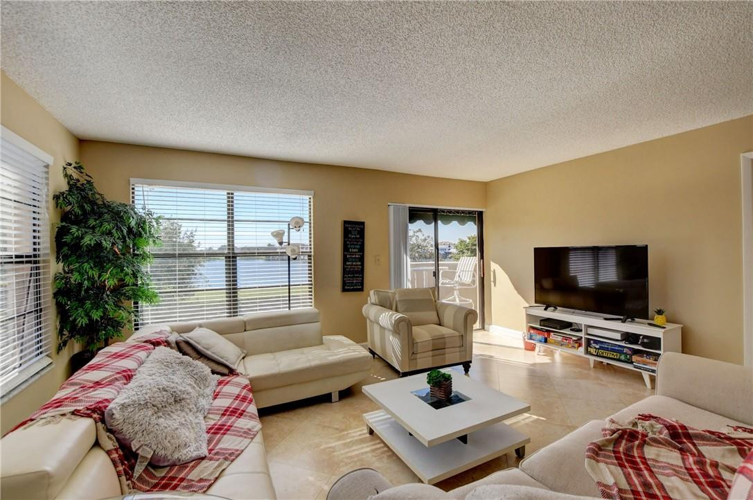 6638 Villa Sonrisa Drive, Unit 620 Boca Raton, FL 33433 - Photo 21 of 42 Photo 21
