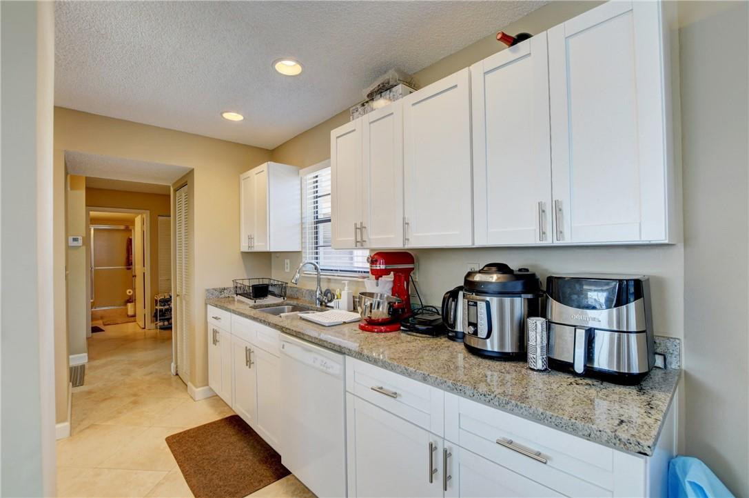 6638 Villa Sonrisa Drive, Unit 620 Boca Raton, FL 33433 - Photo 26 of 42 Photo 26