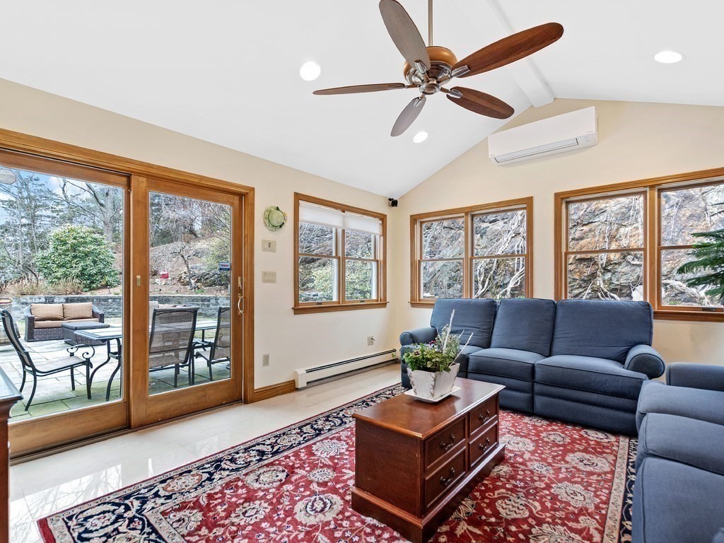 106 Westgate Road Waltham, MA 02453 - Photo 18 of 40