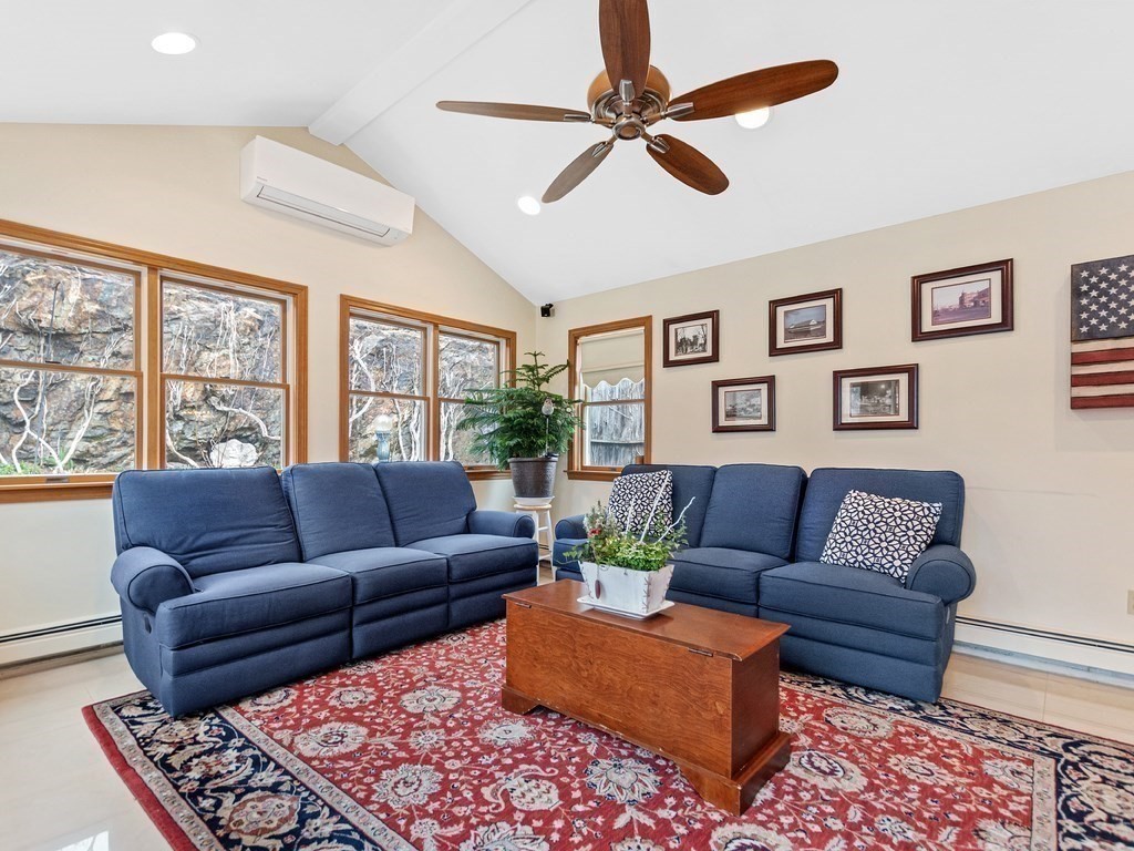 106 Westgate Road Waltham, MA 02453 - Photo 19 of 40