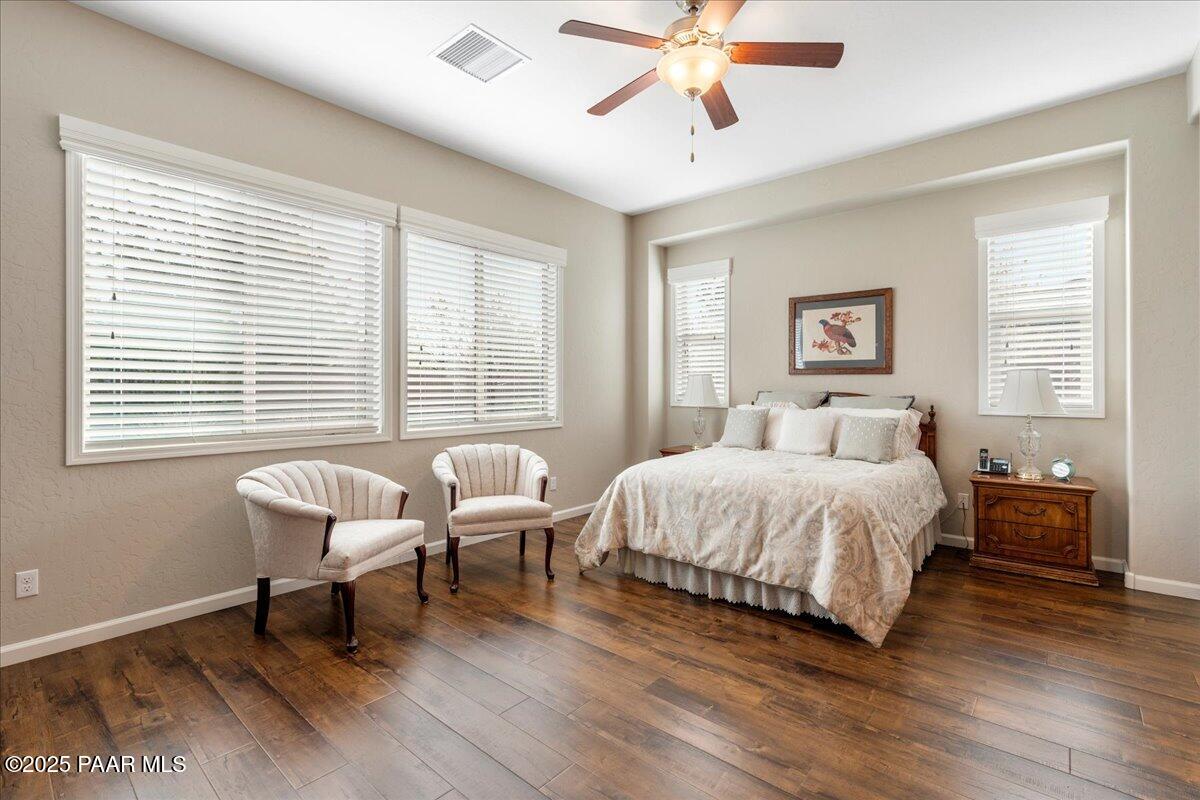 8375 Pepperbox Road Prescott Valley, AZ 86315 - Photo 16 of 32 20-Primary Bedroom