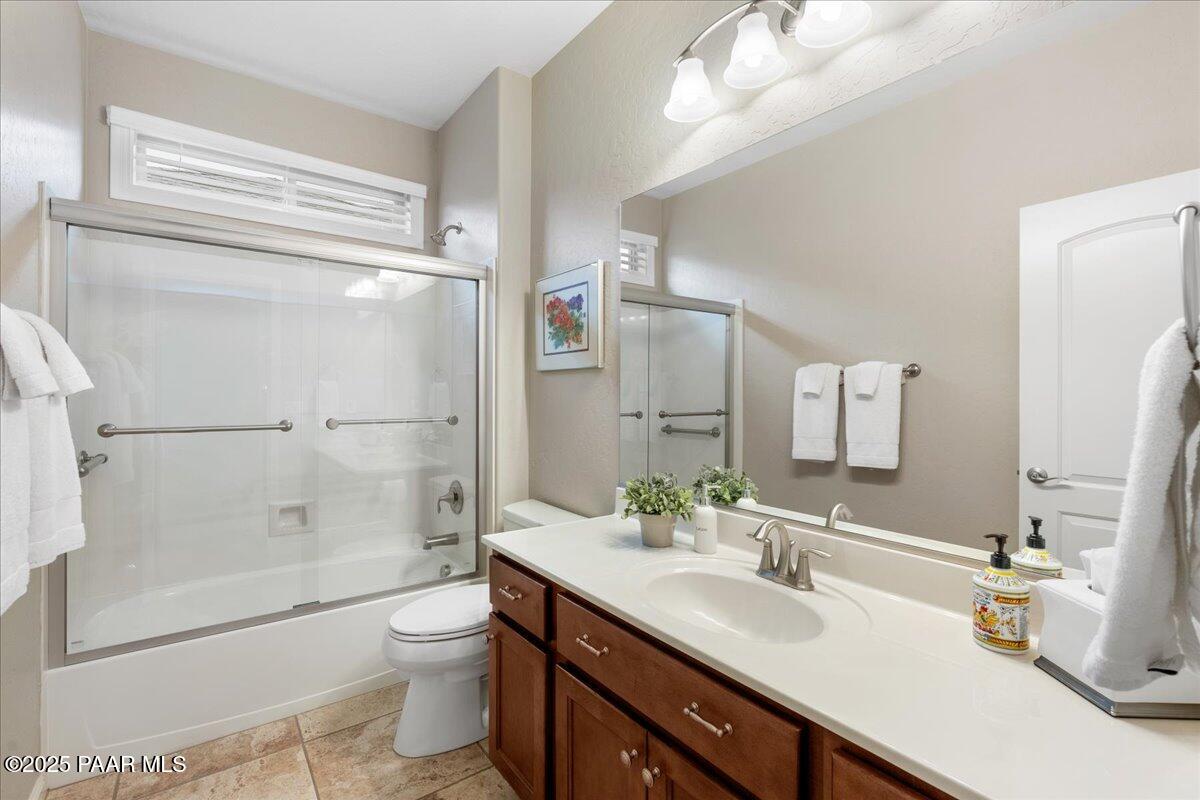 8375 Pepperbox Road Prescott Valley, AZ 86315 - Photo 22 of 32 Guest Bathroom