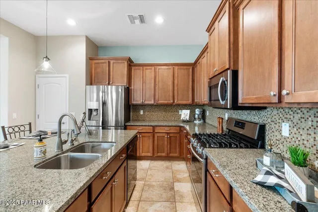 $660,000 | 8375 Pepperbox Road, Prescott Valley, AZ 86315