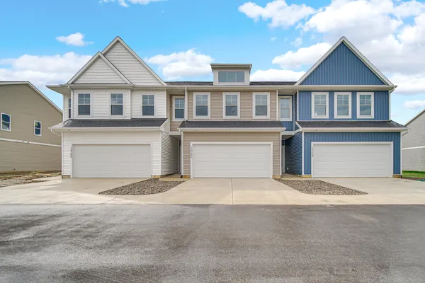 $359,900 | 1900 Park Street, La Porte, IN 46350