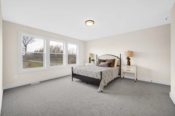 $359,900 | 1900 Park Street, La Porte, IN 46350