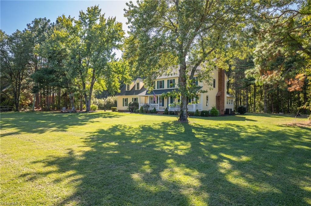 7527 Dubach Road Summerfield, NC 27358 - Photo 5 of 50