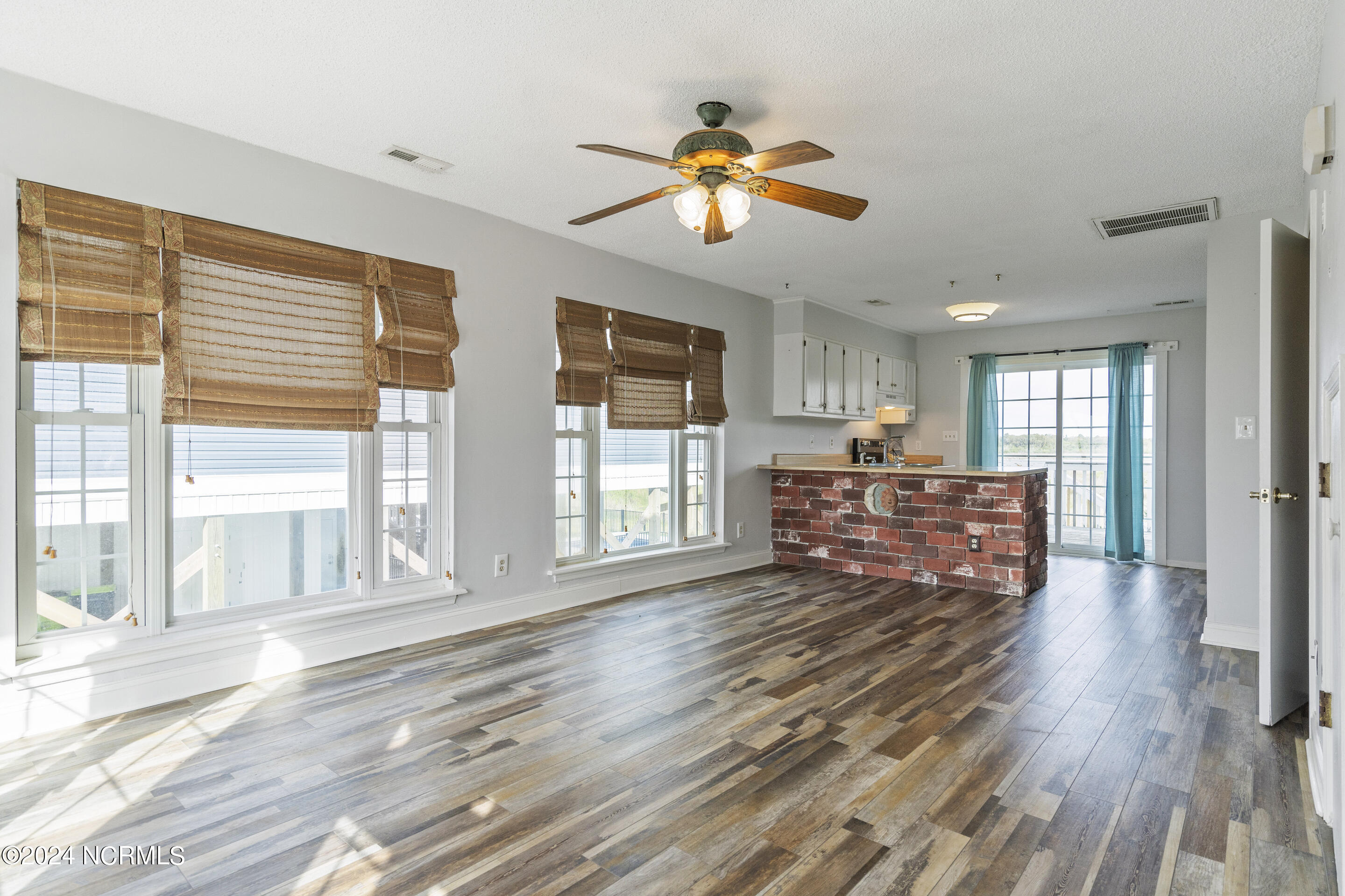 1965 New River Inlet Road North Topsail Beach, NC 28460 - Photo 11 of 57 mls-DSC03828