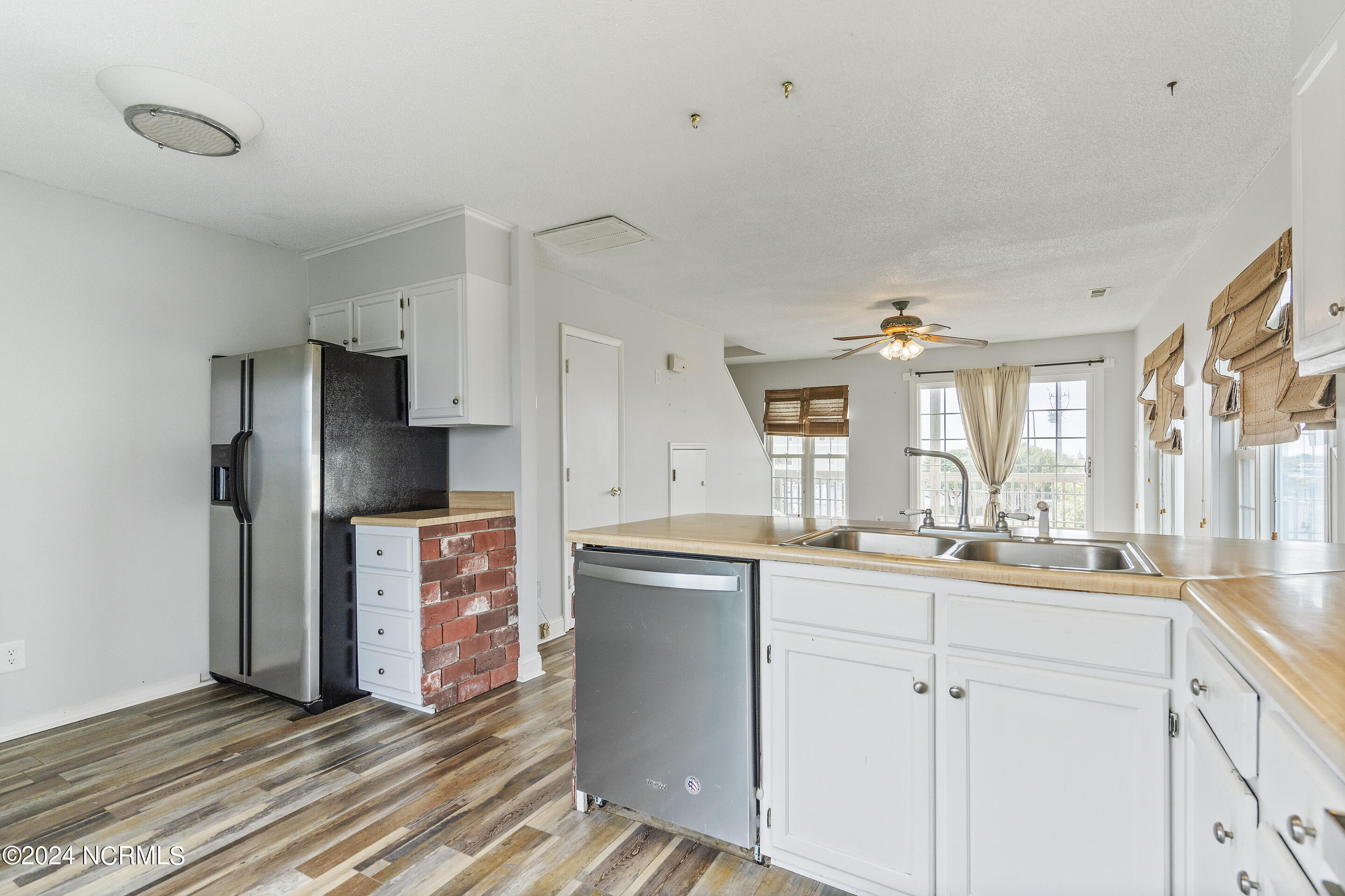 1965 New River Inlet Road North Topsail Beach, NC 28460 - Photo 19 of 57 mls-DSC03928