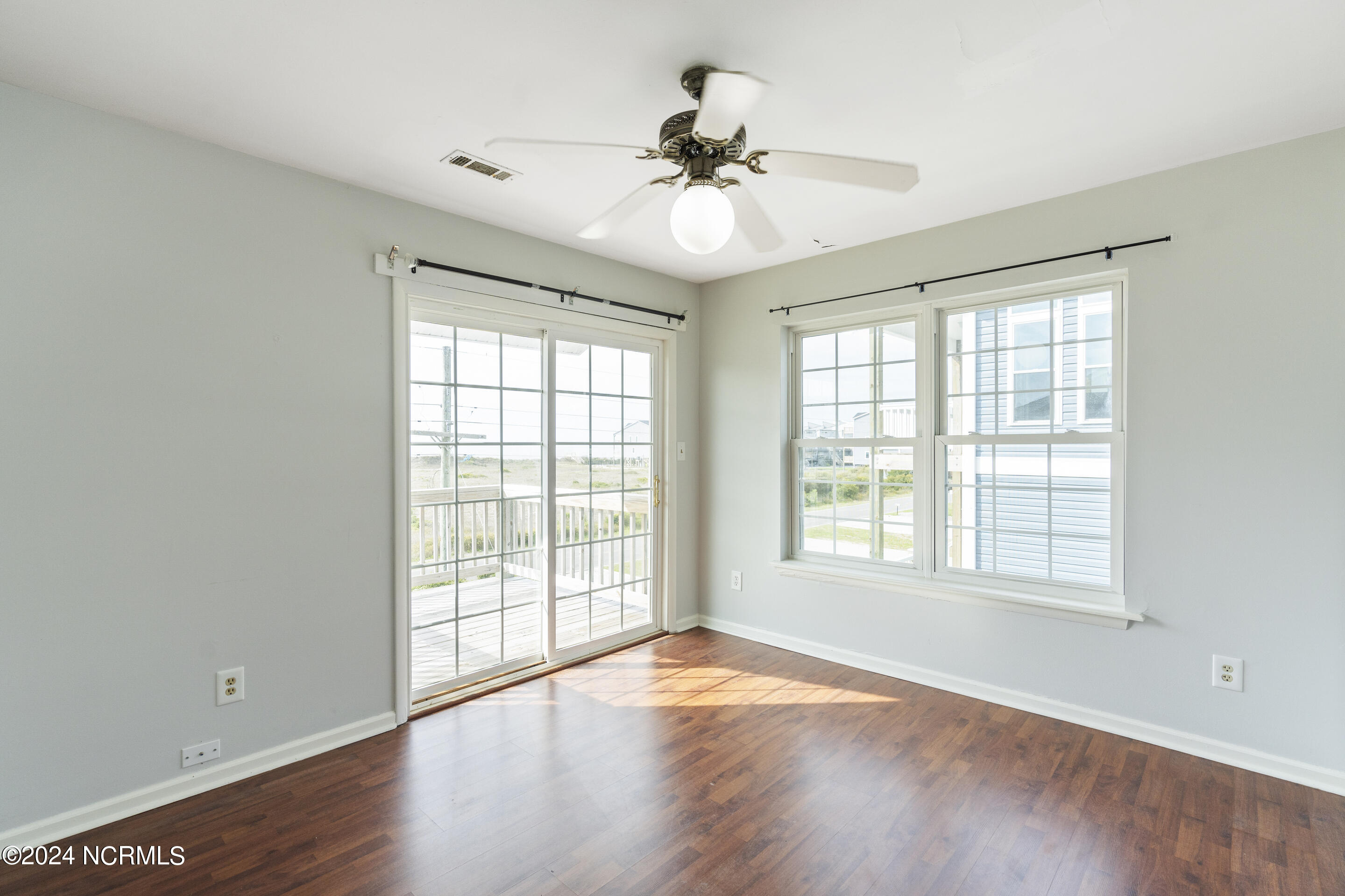 1965 New River Inlet Road North Topsail Beach, NC 28460 - Photo 24 of 57 mls-DSC04063