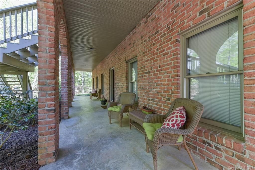 509 Briarwood Road Lancaster, SC 29720 - Photo 4 of 36 Gallery Image 4