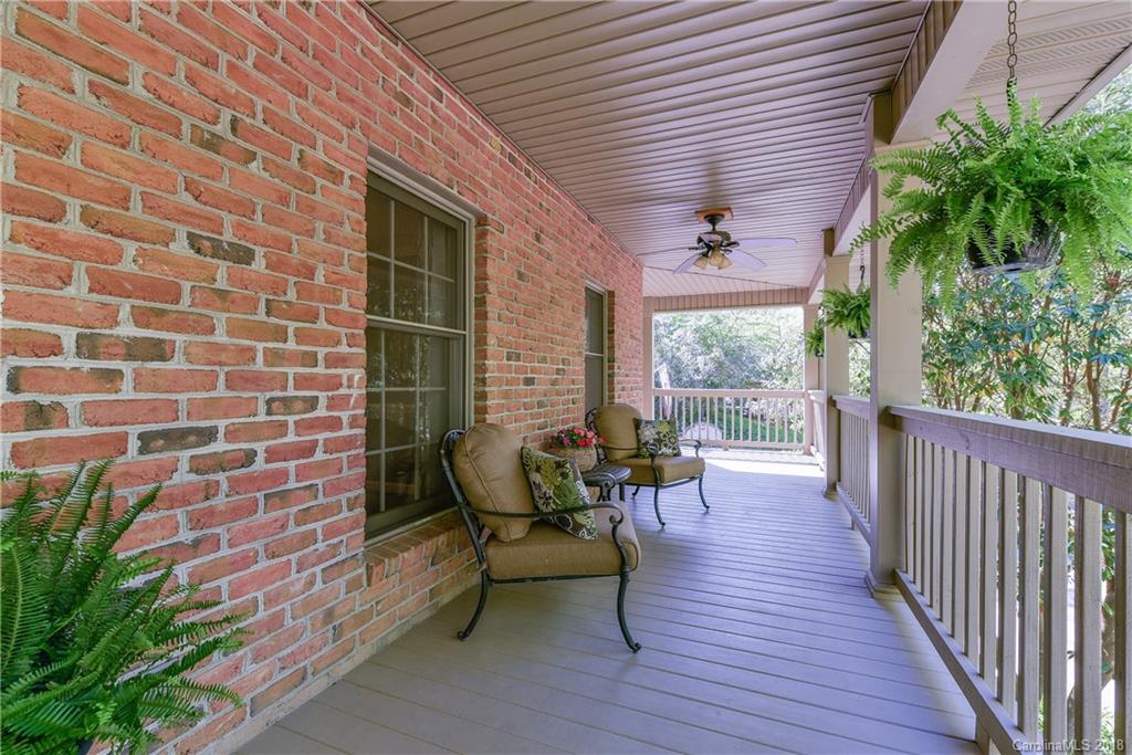509 Briarwood Road Lancaster, SC 29720 - Photo 5 of 36 Gallery Image 5