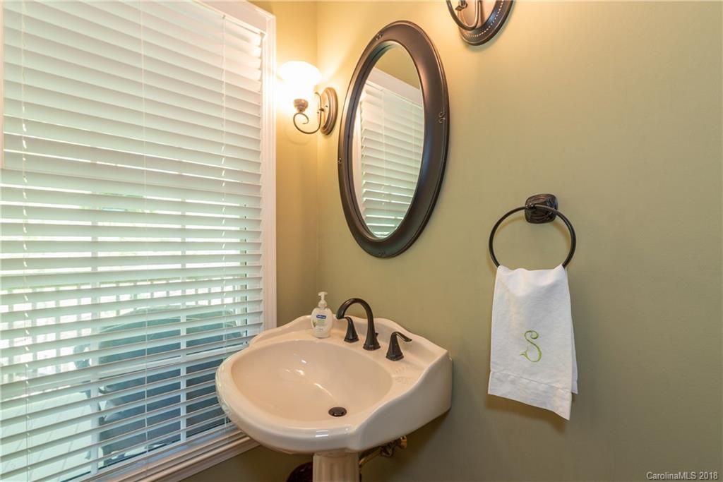 509 Briarwood Road Lancaster, SC 29720 - Photo 8 of 36 Gallery Image 8