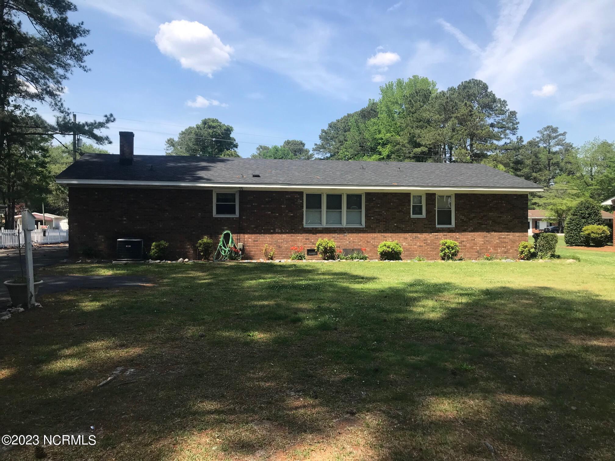 3487 Dobbs Farm Road Kinston, NC 28504 - Photo 3 of 25 IMG_5302