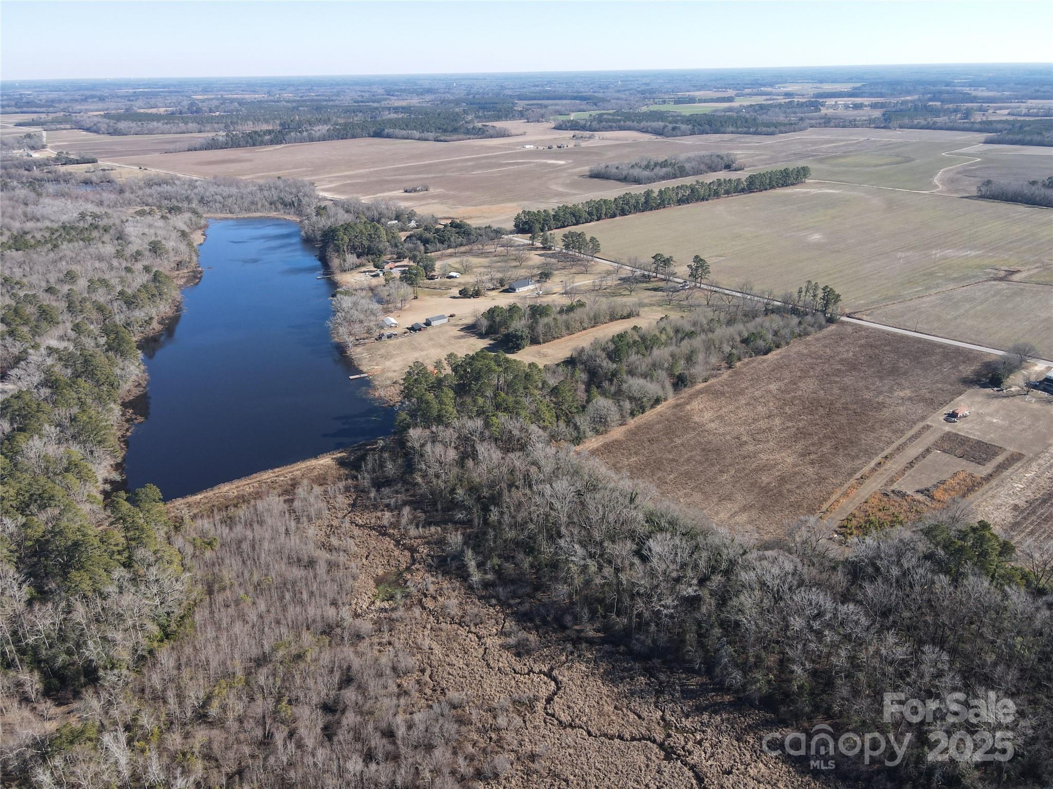 0 Academy Road Bennettsville, SC 29512 - Photo 23 of 38 a view of an ocean beach and mountain