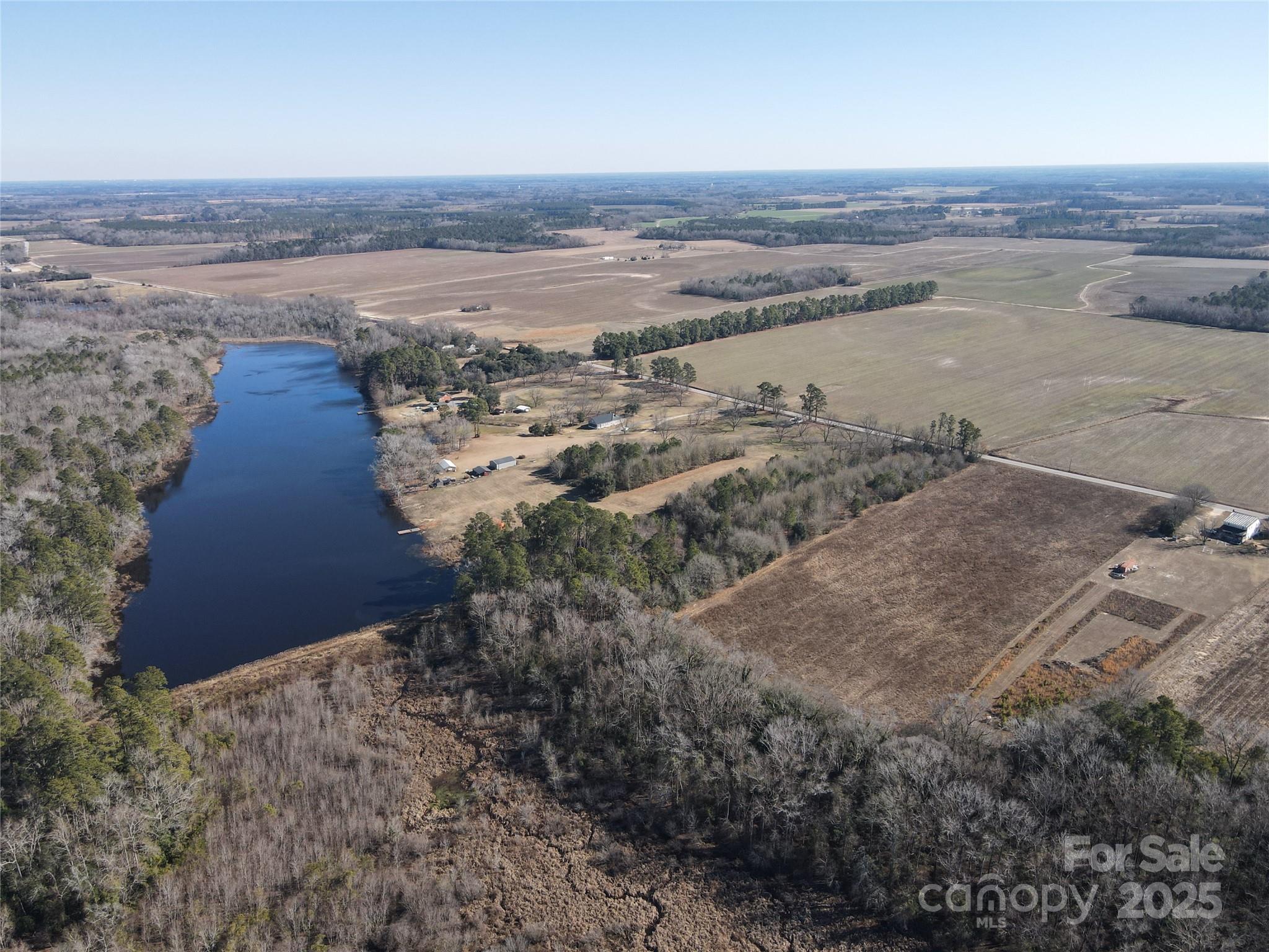 0 Academy Road Bennettsville, SC 29512 - Photo 25 of 38 a view of an ocean beach