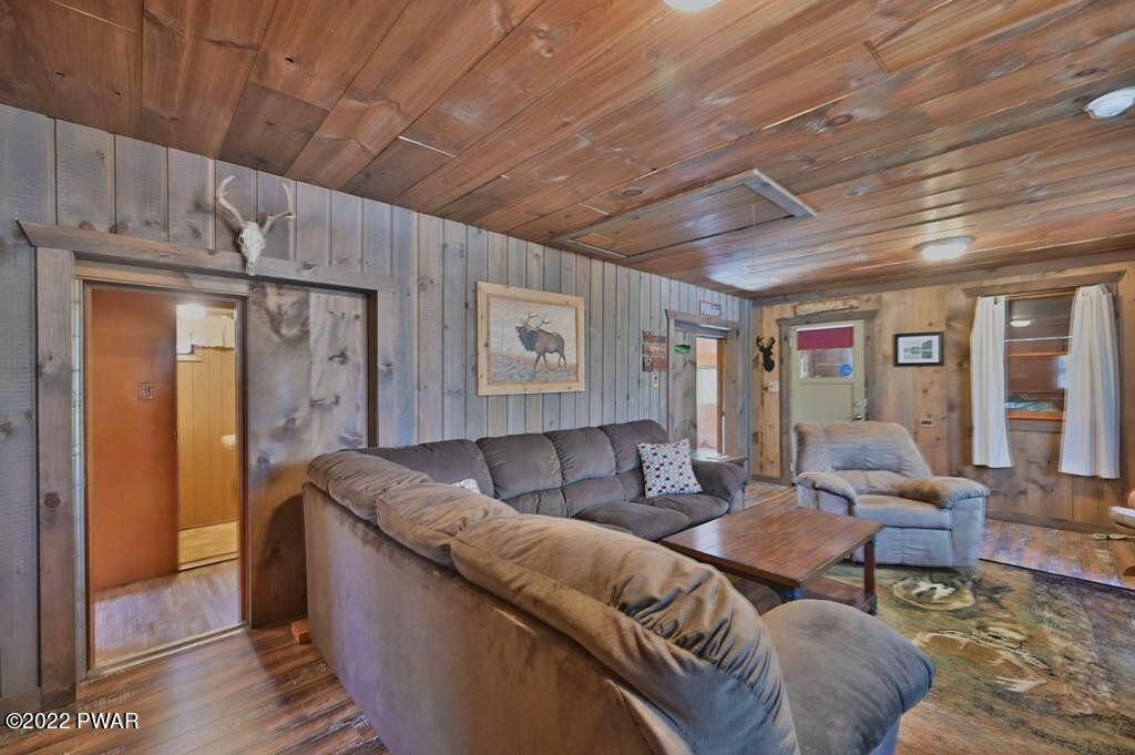 149 Entrance Road Tafton, PA 18464 - Photo 9 of 54 Photo 08