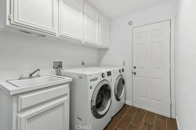 a view of a yard with a patio