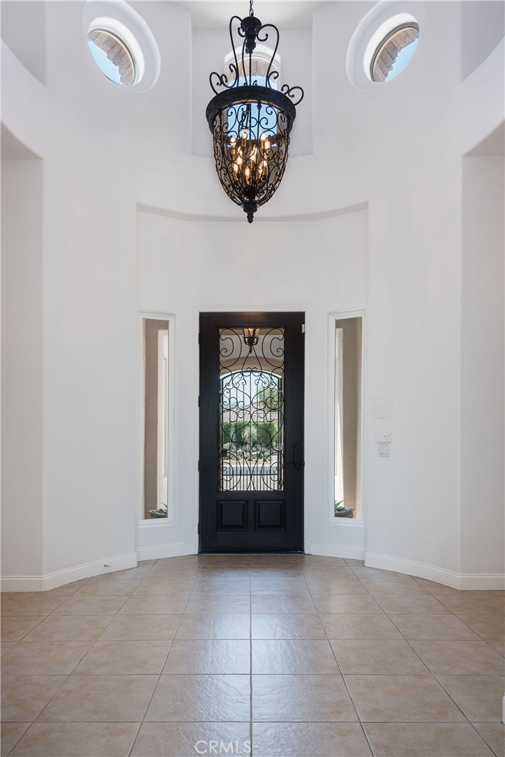 45 Vista Encantada Rancho Mirage, CA 92270 - Photo 5 of 52