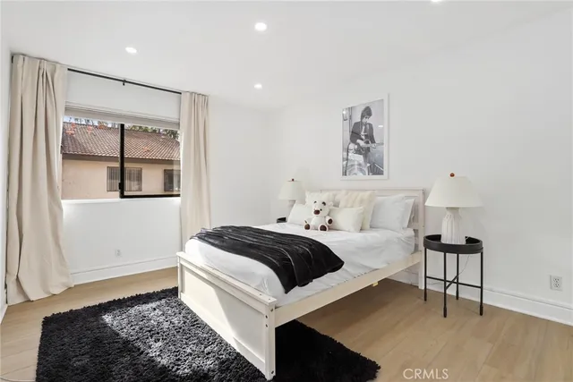 $695,000 | 21500 Califa Street, Unit 184, Woodland Hills, CA 91367