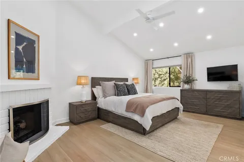 $695,000 | 21500 Califa Street, Unit 184, Woodland Hills, CA 91367