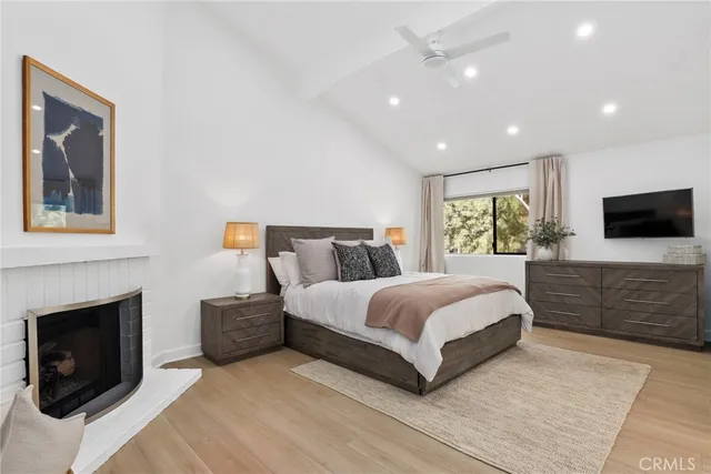 $695,000 | 21500 Califa Street, Unit 184, Woodland Hills, CA 91367