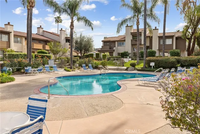 $695,000 | 21500 Califa Street, Unit 184, Woodland Hills, CA 91367