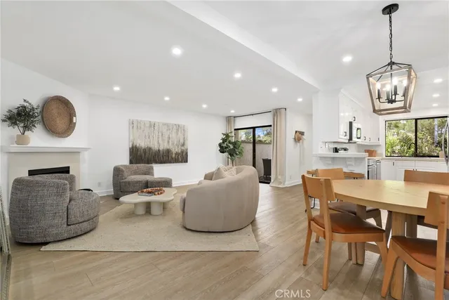 $695,000 | 21500 Califa Street, Unit 184, Woodland Hills, CA 91367