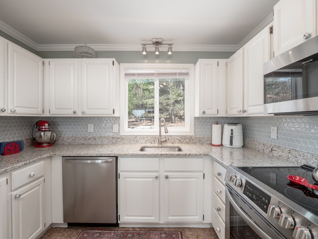 111 Brickyard Road, Unit B1 Athol, MA 01331 - Photo 9 of 34 Gallery Image 9
