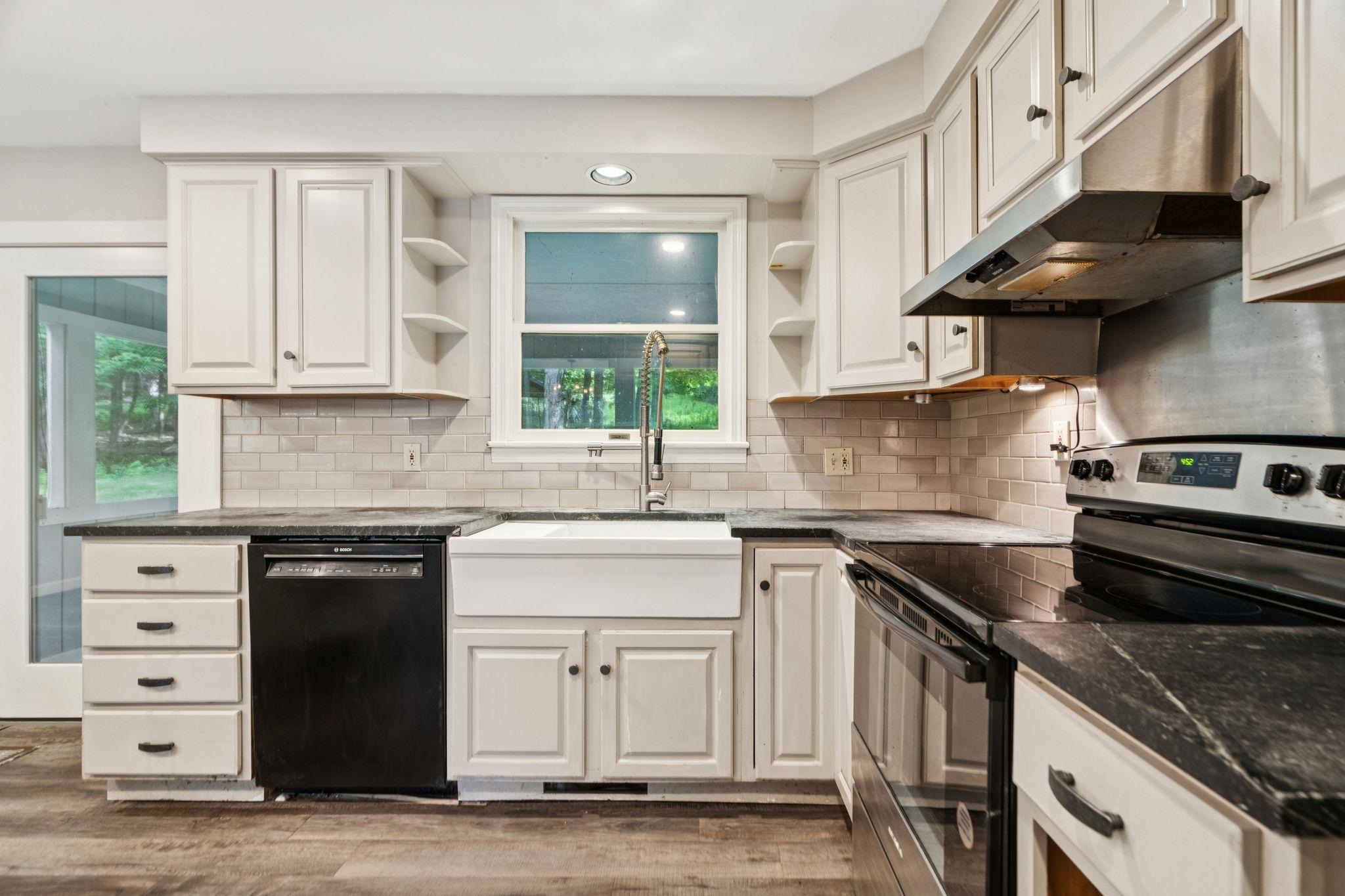 25 Pinneo Hill Road Hanover, NH 03755 - Photo 17 of 52