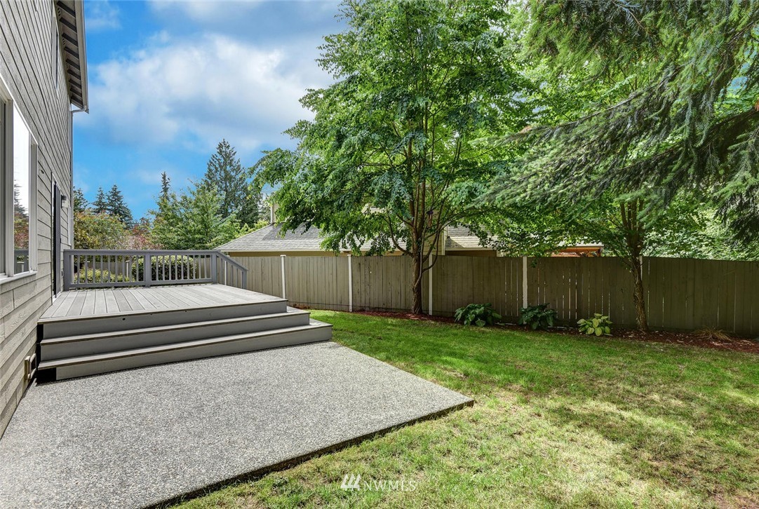 21322 Damson Road Bothell, WA 98021 - Photo 18 of 20