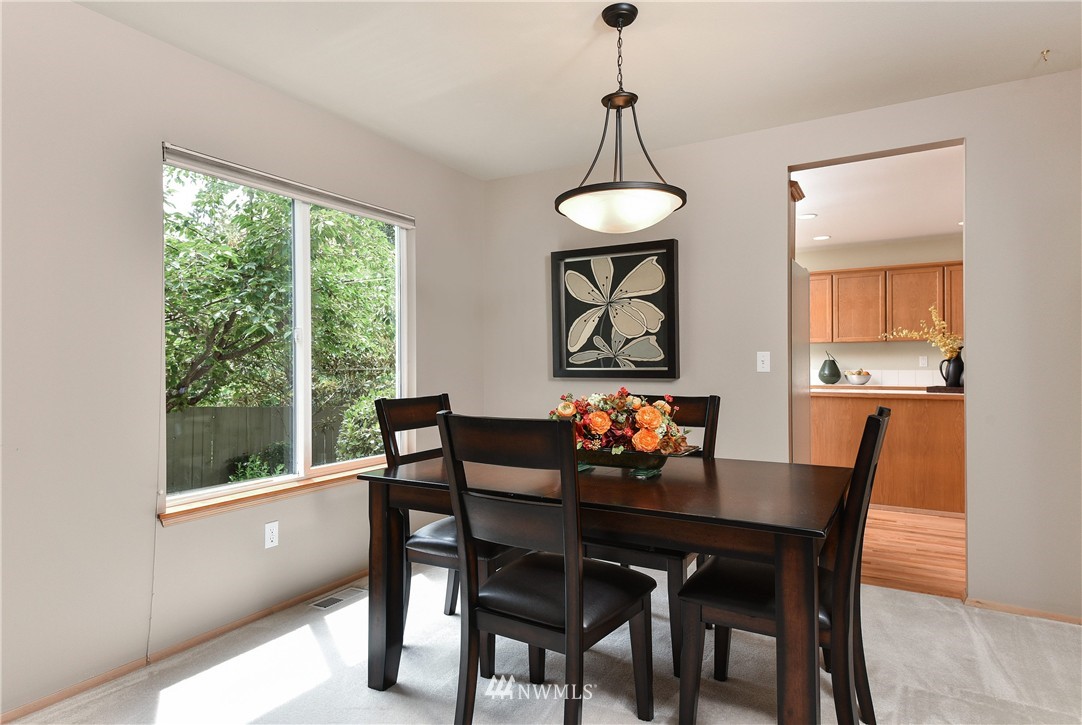 21322 Damson Road Bothell, WA 98021 - Photo 4 of 20