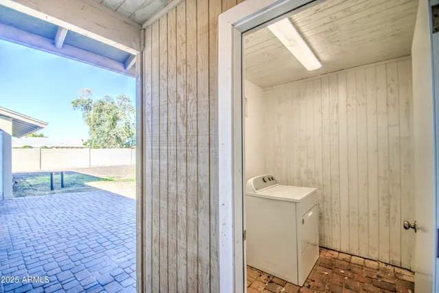 $475,000 | 3824 West Shangri-la Road, Phoenix, AZ 85029